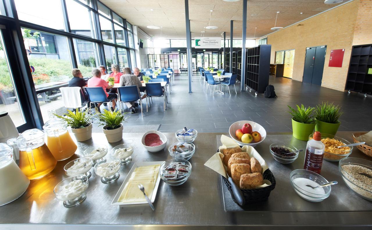 Midtfyns Ferieby Hotell Ringe Eksteriør bilde